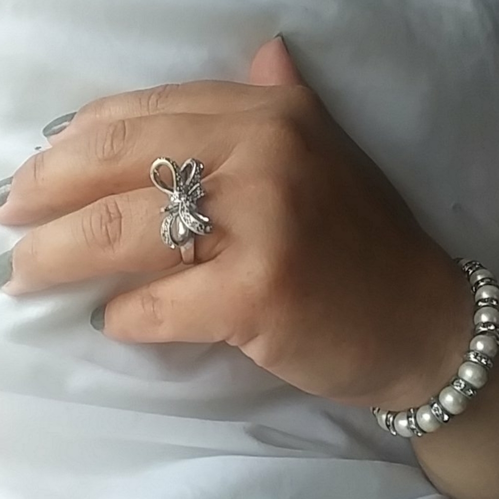 Ring - Picture 4 of 4